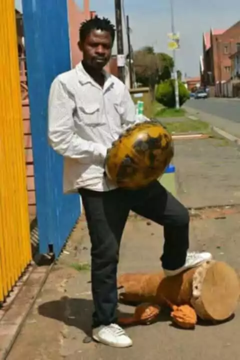 bezil-makombe.webp